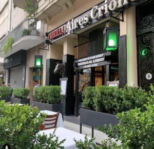 Aires Criollos Parrilla fachada