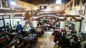 Club Chacabuco Restaurante interior