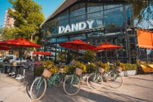 Dandy Saavedra fachada
