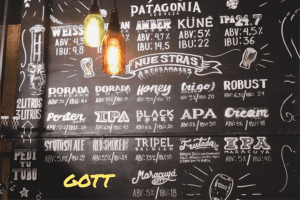 Gott Cervecería pizarra