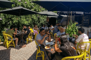 Bodegón Kimberley patio