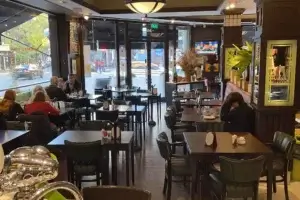 Damblee Brasserie salón