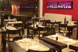 El Buen Gourmet salón