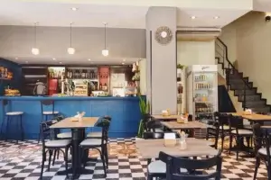El Inicio restaurant salón