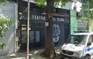 El Tejón Teatro Bar fachada