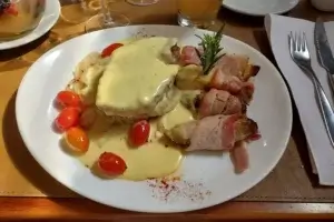 Estilo Misión resto platos