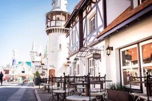Belgian Waffles & Bistro fachada