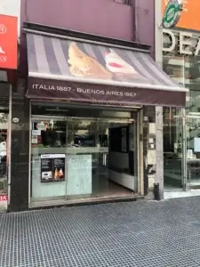 Cadore Helado Fachada