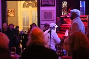 Caledonia Bar Centro Cultural Banda