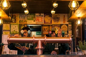 Cerveza Patagonia Refugio City Bell salón