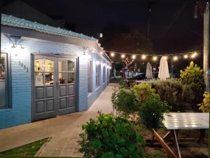 El Brocal Bodegón Fachada