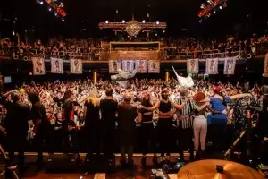 El Teatro Flores Interior