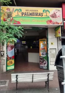 Heladería Palmeiras fachada rivadavia