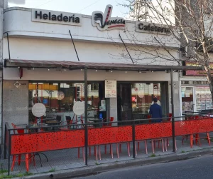 Heladería Venecia devoto fachada