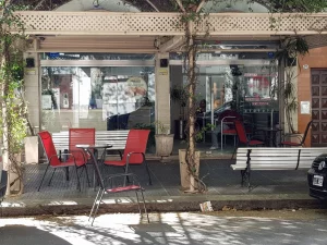 Helados Papeete fachada