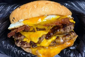La Birra Bar hamburguesa