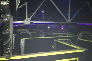 Laser Games Caballito Interior