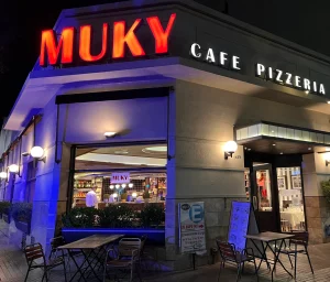 Muky Fachada