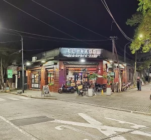 Pizzería El Prado Fachada