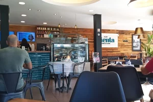 Tienta heladería salón