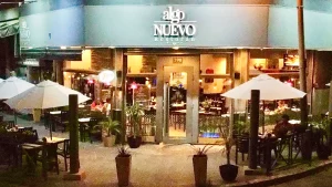 Algo Nuevo Restoran Fachada