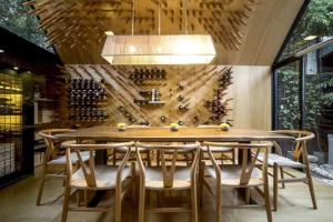 A los Bistro Interior