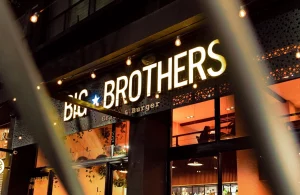 Big Brothers Fachada