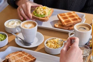 Bonafide - Lanus Este Desayuno