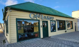 Cafe Lautaro Fachada