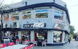 Cuidate Vaca Avellaneda Fachada