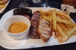 DON HONORIO PARRILLA RESTAURANT carne