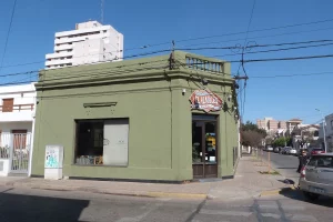 El Almacén Parrilla fachada