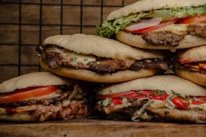 El Club del Bajon Sandwich