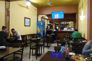 El Viejo Juan salón