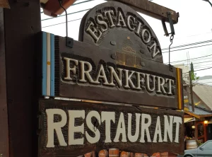Estacion Frankfurt Fachada