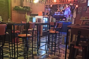 Growler Station 4 Pasos Interior