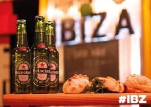 Ibiza Social Bowling Bar Fachada