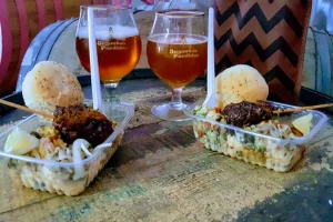 Juguetes Perdidos Cerveza Comida