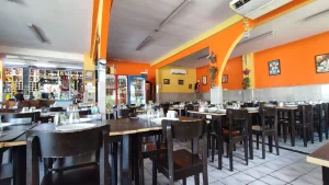 La Familia Parrilla Fachada
