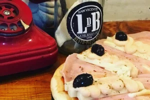 La del Boulevard Pizza Resto Bar Pizza