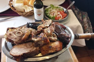 Moustacchio asado
