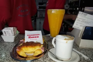 Pancheria Rocco medialunas