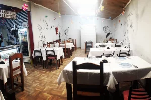 Parrilla Resistiré salón