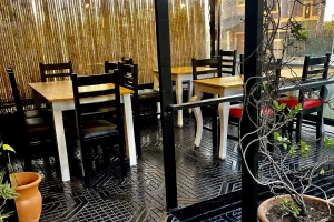 Pizza Bene Interior
