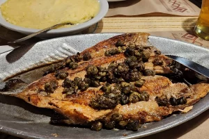 Posta Del Arroyo Comida
