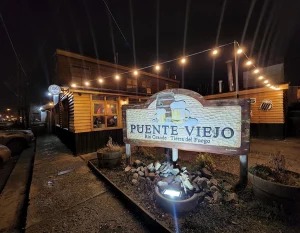 Puente Viejo Restobar y Fábrica de cerveza artesanal fachada