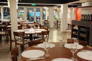 Tavernetta Ristorante Interior