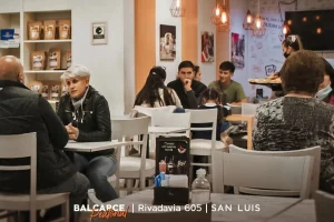 Balcarce Cafe Peatonal Interior