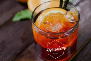 Bar Heisenberg Tragos