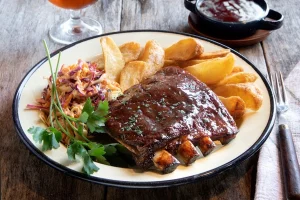 Cerveza Patagonia Jardín Cervecero Chacras de Coria ribs